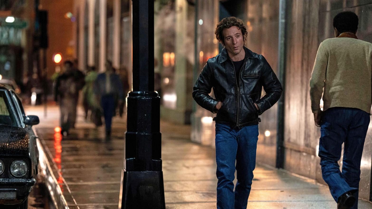 Movie Review: Jeremy Allen White is a tortured Boss in 'Springsteen: Deliver Me From Nowhere'